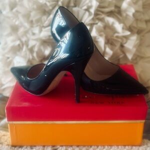 Kate Spade Licorice Pump in black patent leather. Size 9 1/2